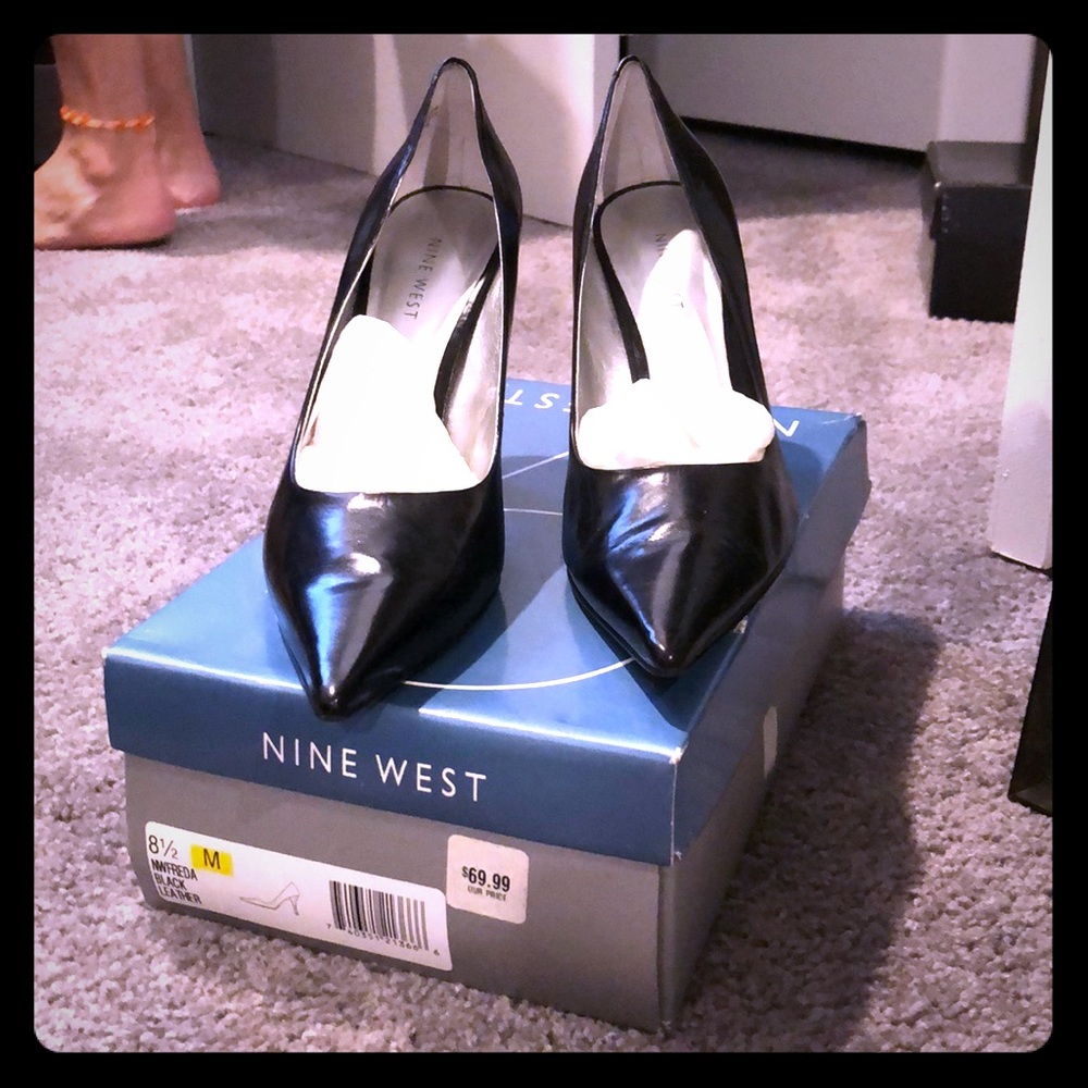 Black Nine West Pumps